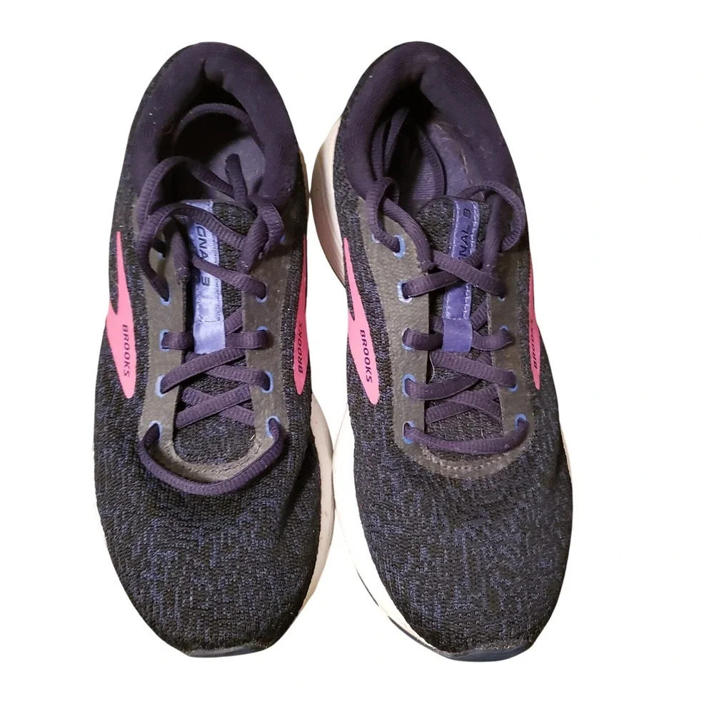 Size 7 - Brooks‎ Signal 3 Black - 120349-1B-088